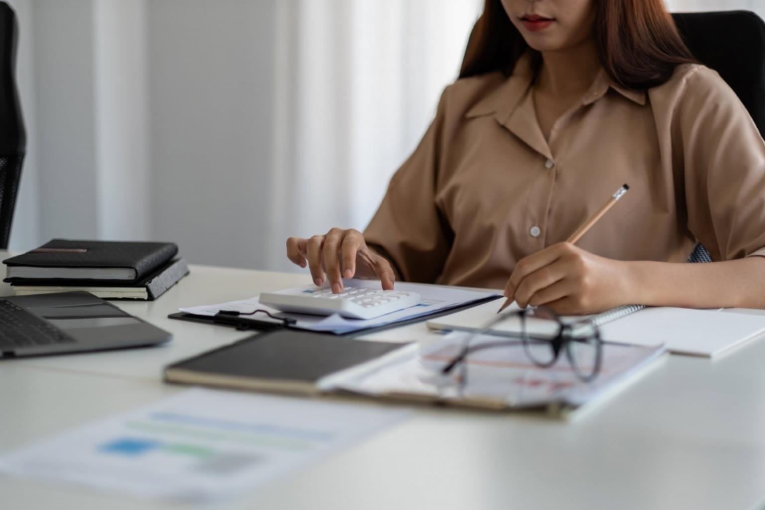 5 Signs Your Finance Team Needs a Digitization Consultation Before Buying Any Software